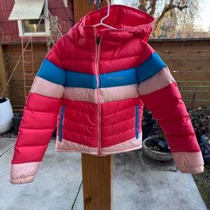 Columbia Sports kids puffer jacket size medium
